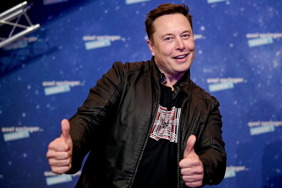 Elon Musk thảo luận về tiền điện tử