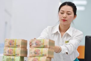 Danh nghiệp ồ ạt gửi tiền ngân hàng